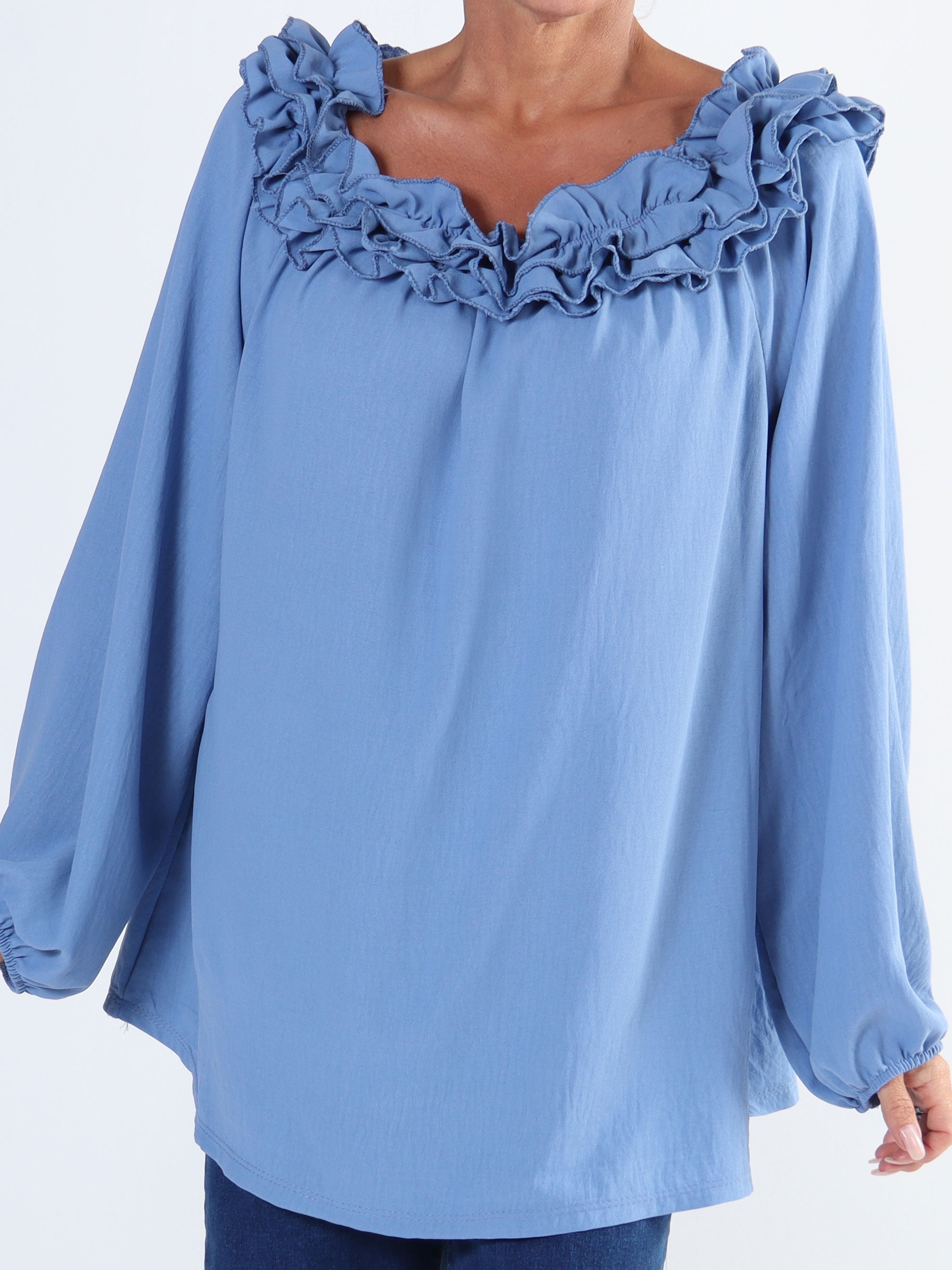 Chili - Fineste plus size tunika bluse med flæser i udskæringen (bestseller)